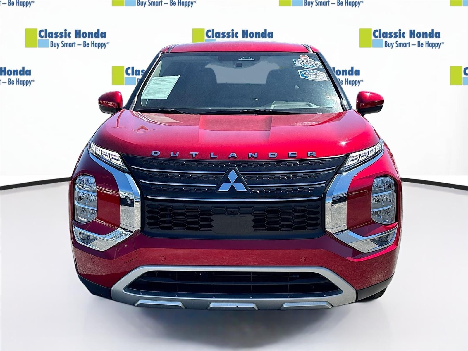 2024 Mitsubishi Outlander SE