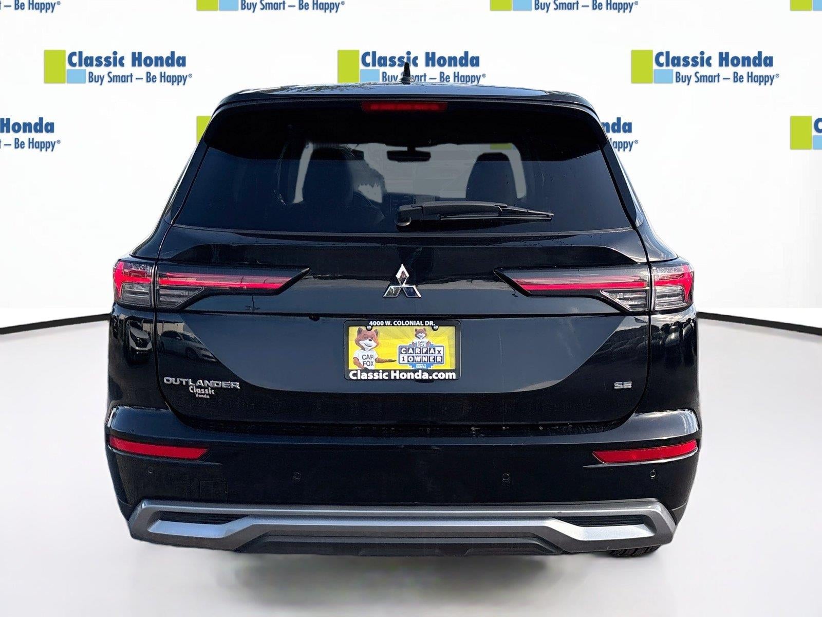 2025 Mitsubishi Outlander SE