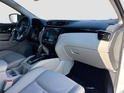 2022 Nissan Rogue Sport SL