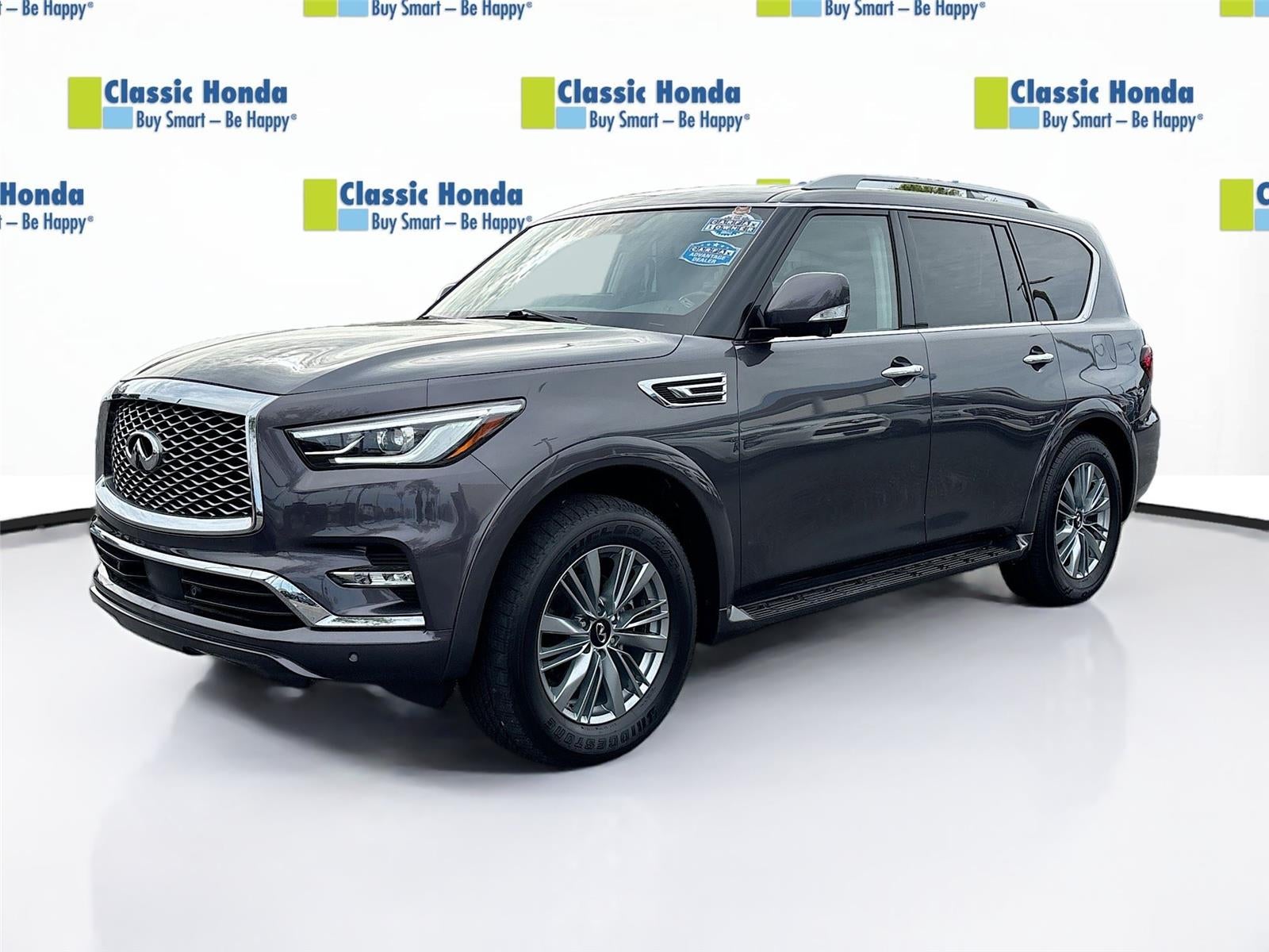 2024 INFINITI QX80 LUXE