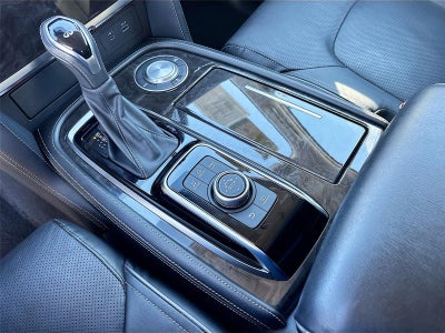 2024 INFINITI QX80 LUXE