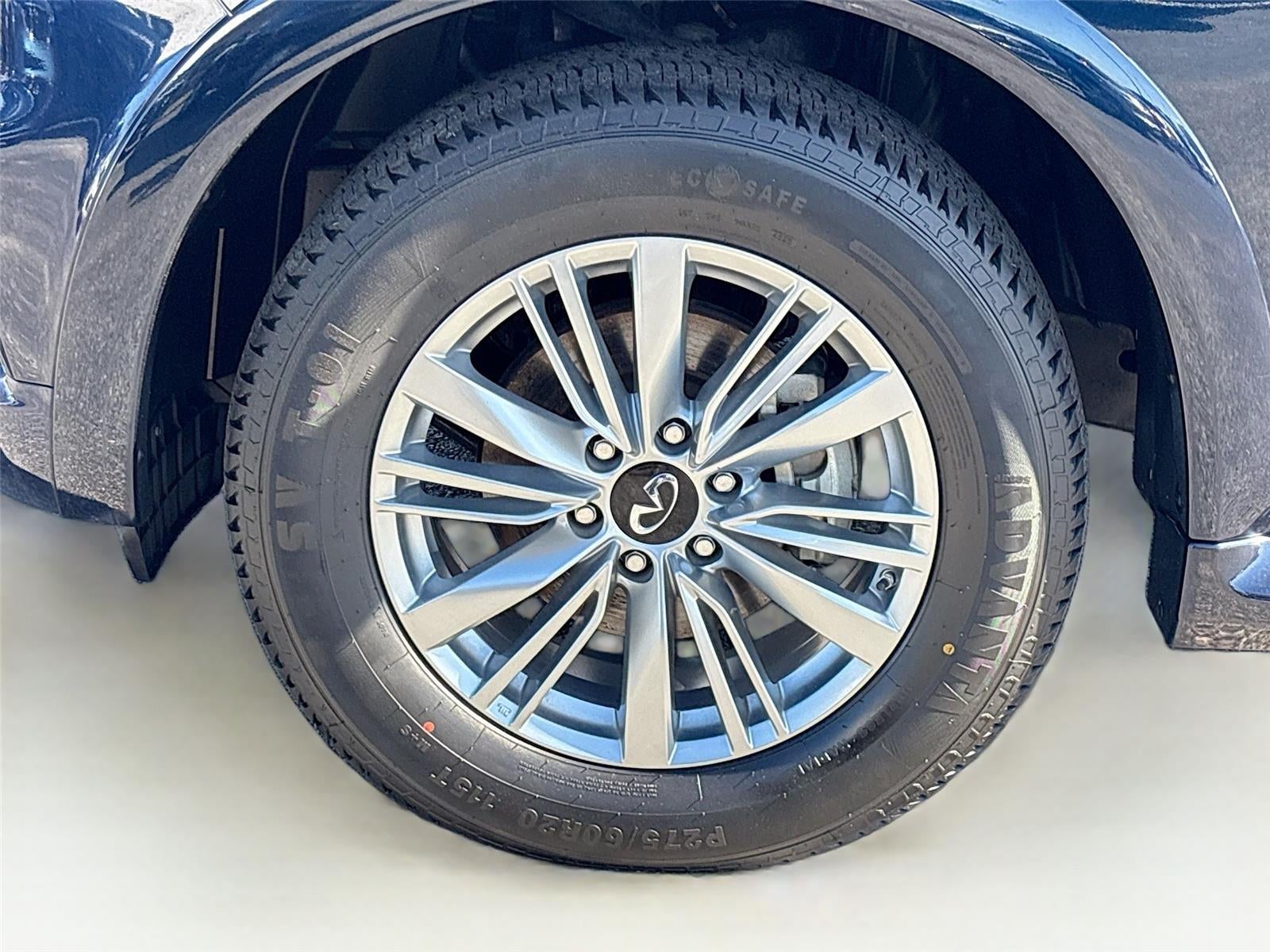 2024 INFINITI QX80 LUXE