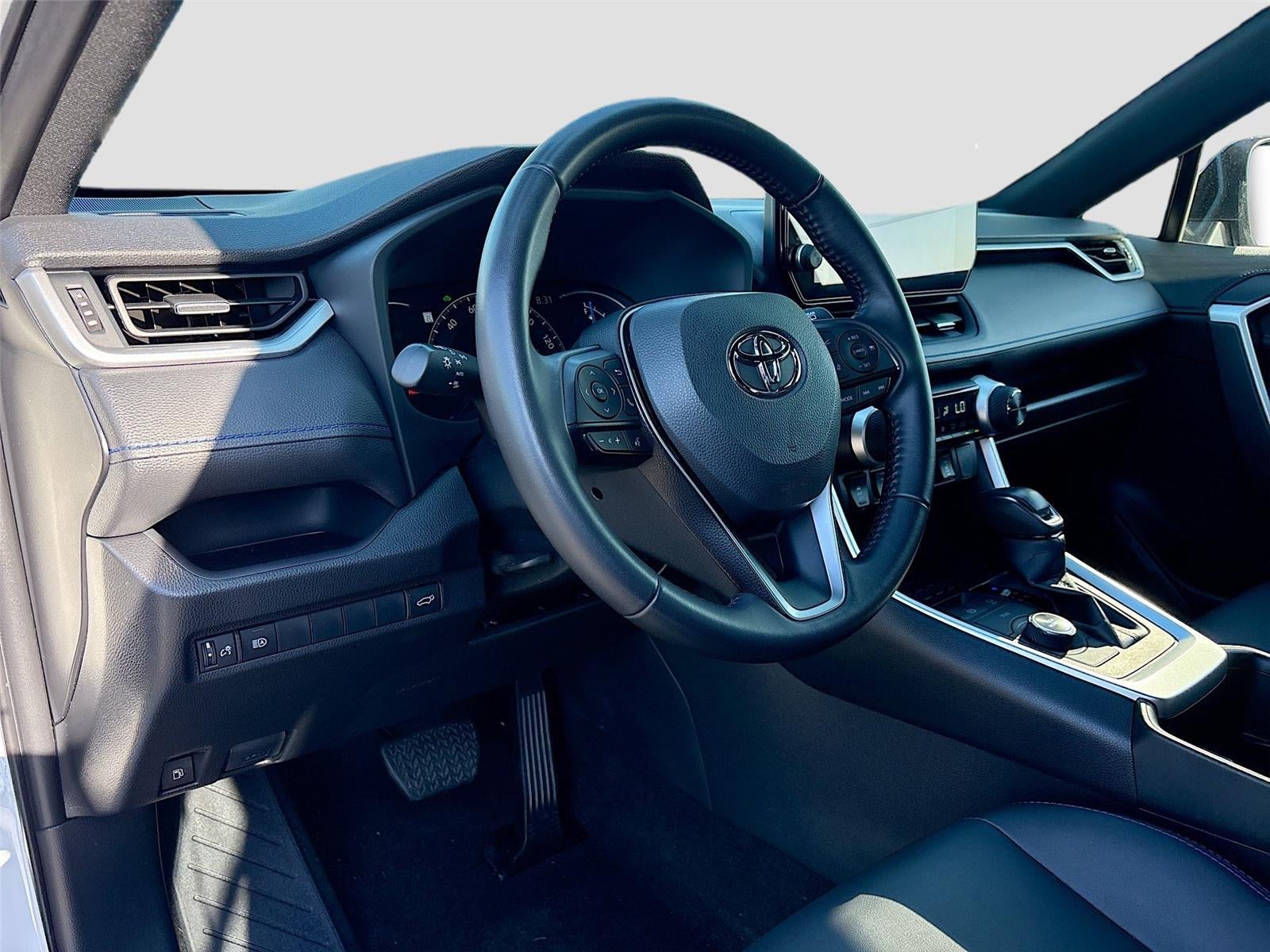 2025 Toyota RAV4 Hybrid XSE