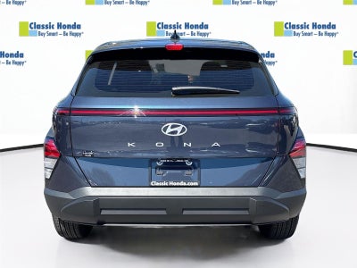 2025 Hyundai KONA SE