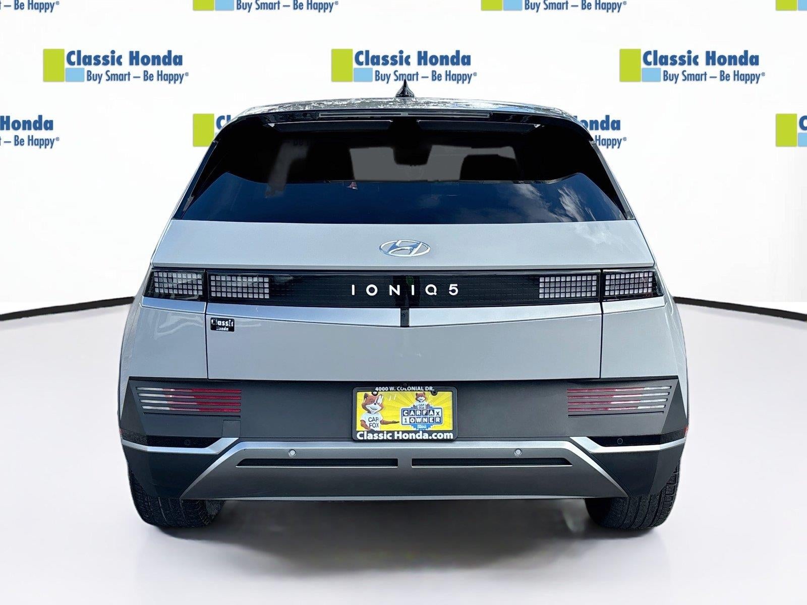2024 Hyundai IONIQ 5 SE