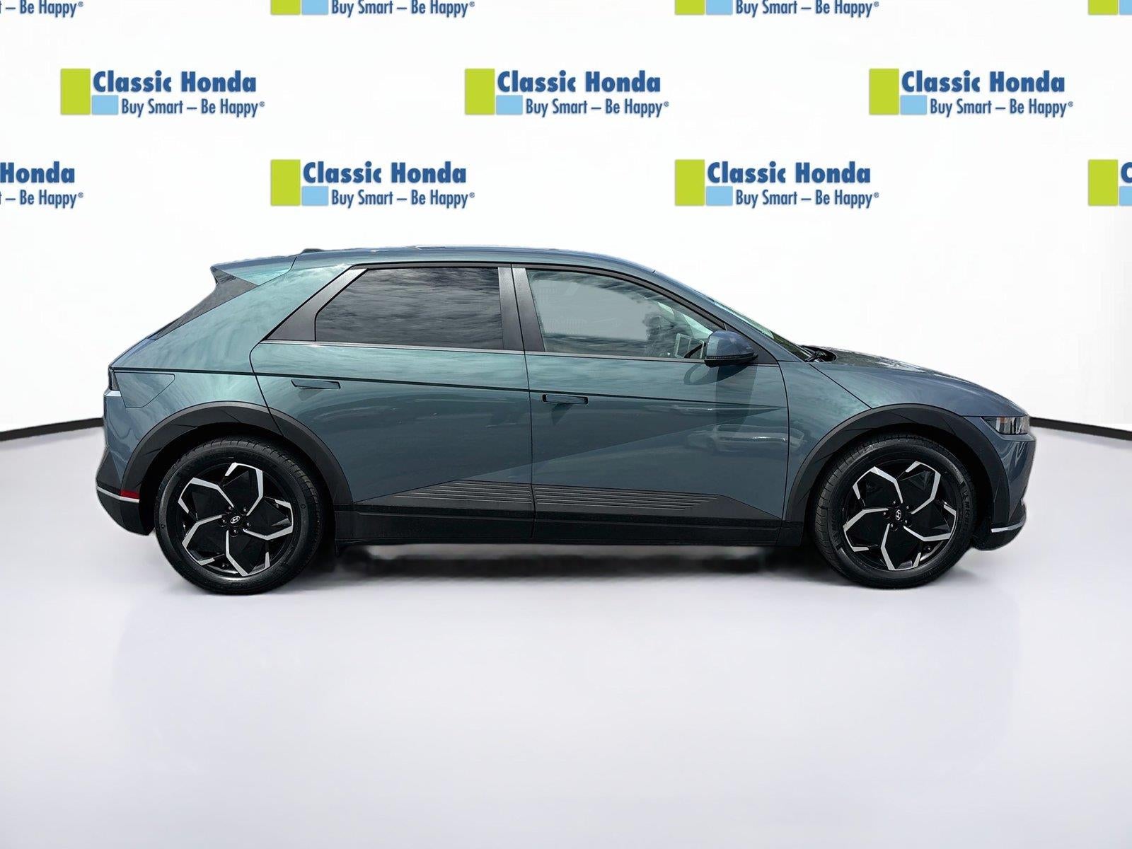 2024 Hyundai IONIQ 5 SE