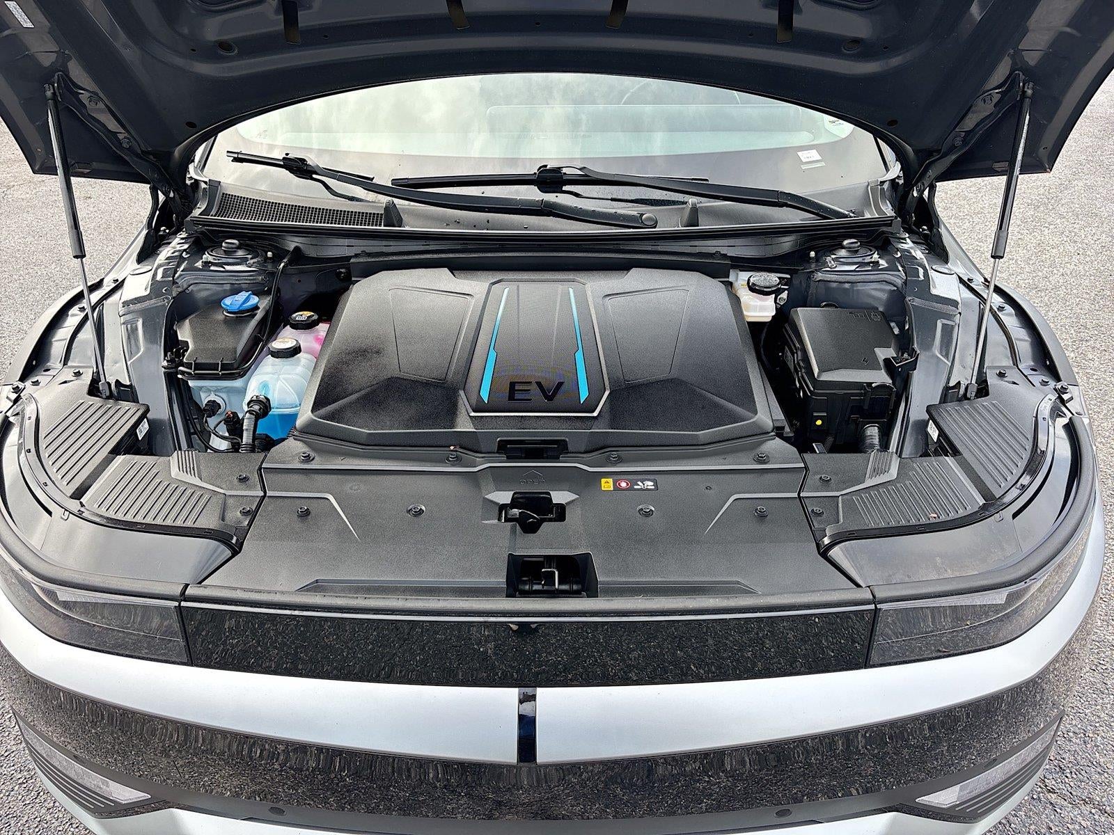 2024 Hyundai IONIQ 5 SEL