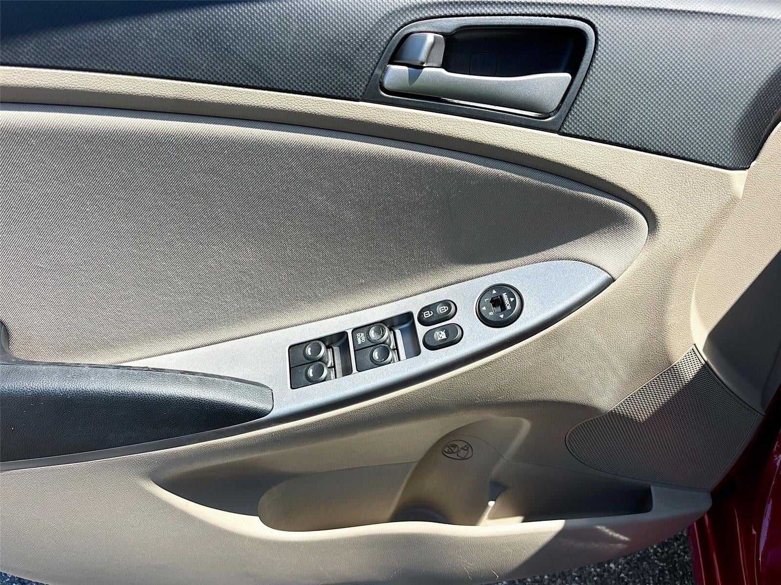 2015 Hyundai ACCENT GLS