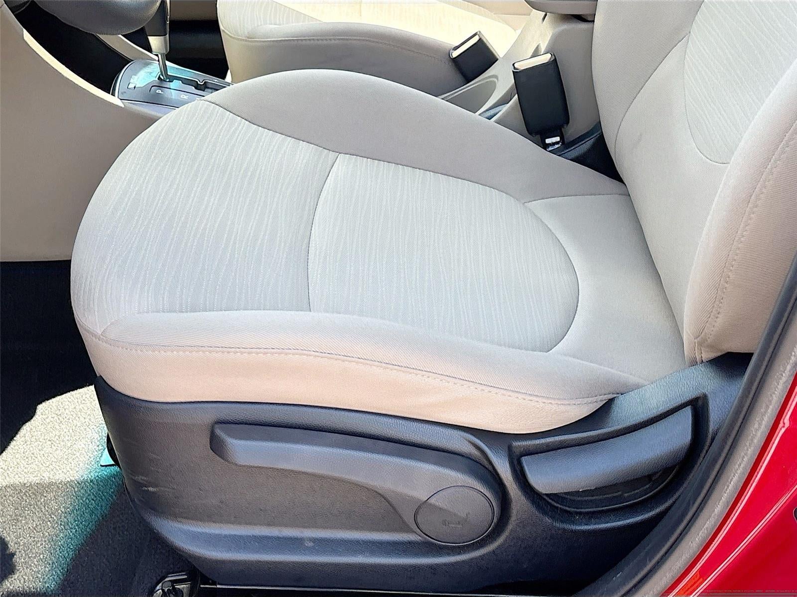 2015 Hyundai ACCENT GLS