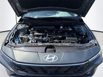 2025 Hyundai ELANTRA SEL Convenience