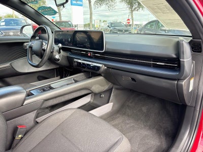 2024 Hyundai IONIQ 6 SE