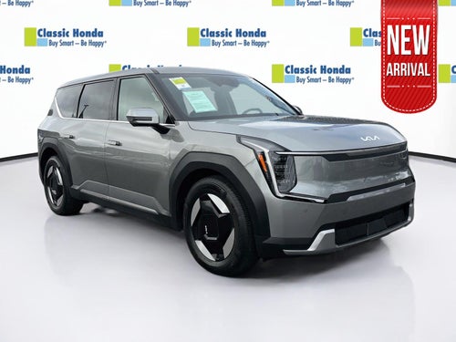 2024 Kia EV9 Light Long Range