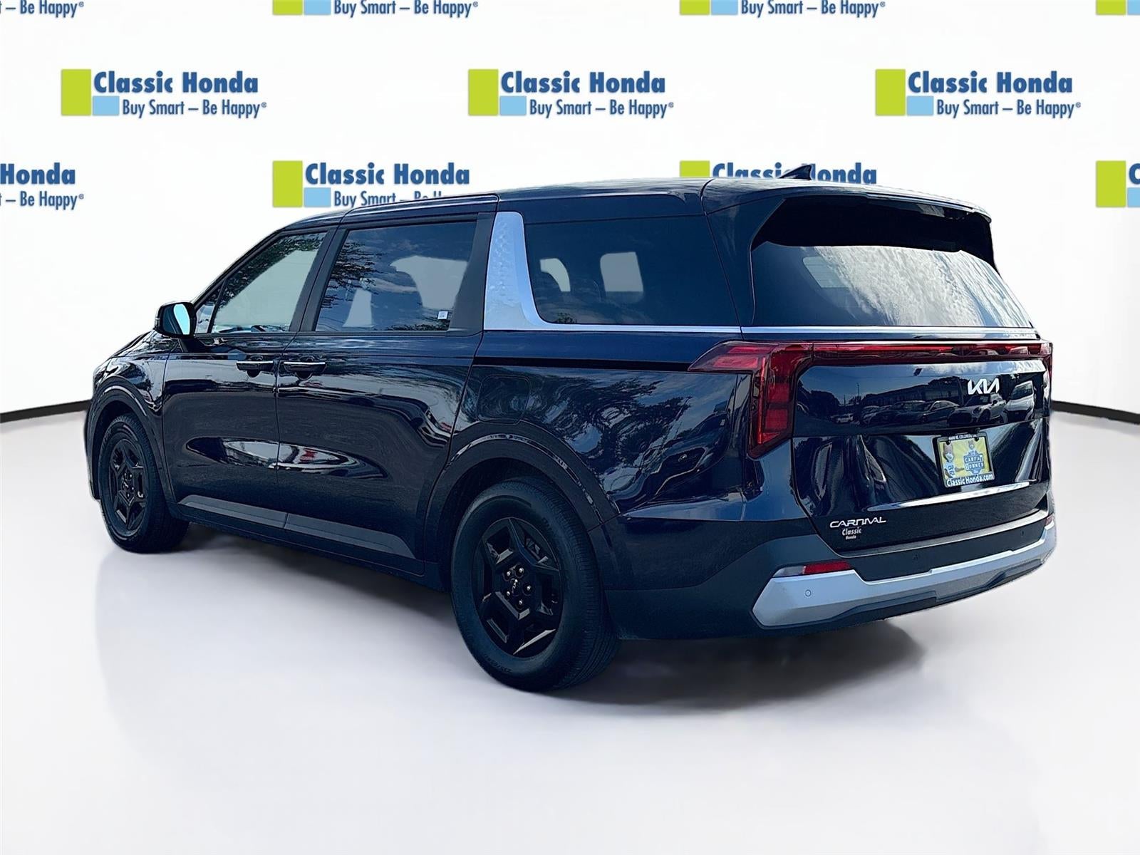 2025 Kia Carnival LXS