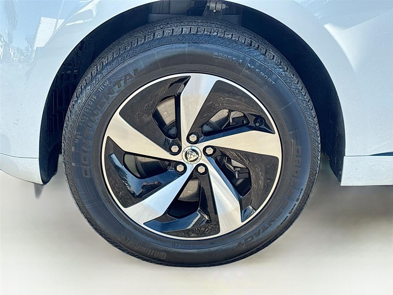 2024 Jaguar F-PACE R-Dynamic S