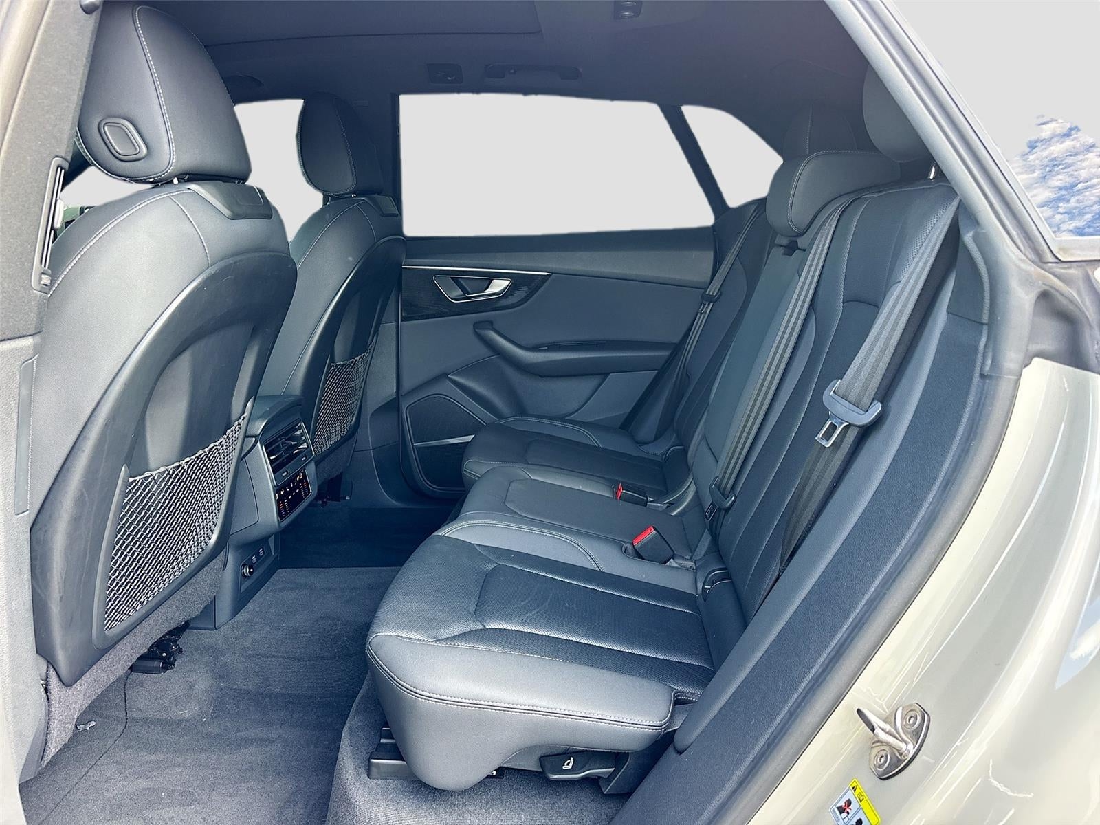 2021 Audi Q8 Premium Plus