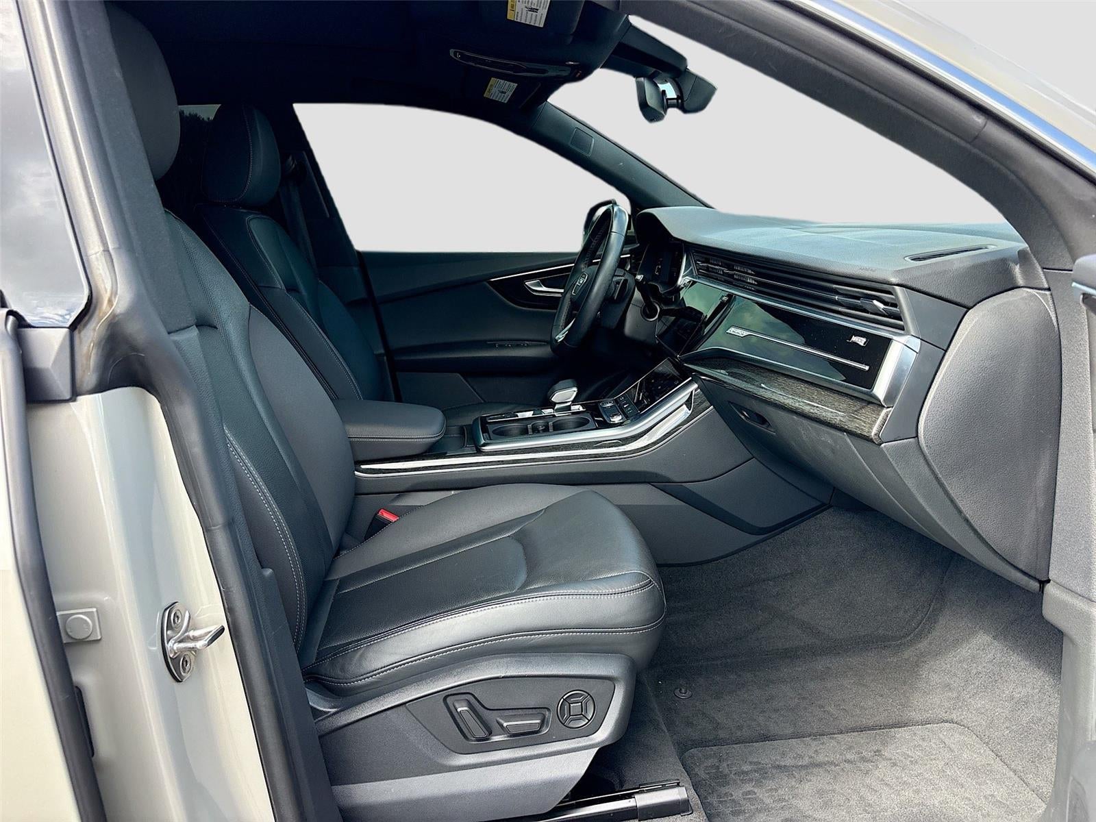 2021 Audi Q8 Premium Plus