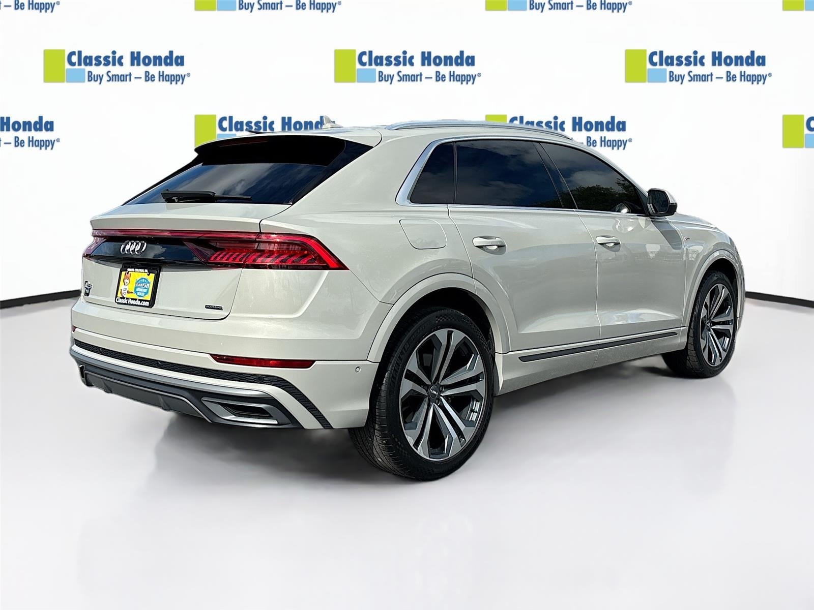 2021 Audi Q8 Premium Plus