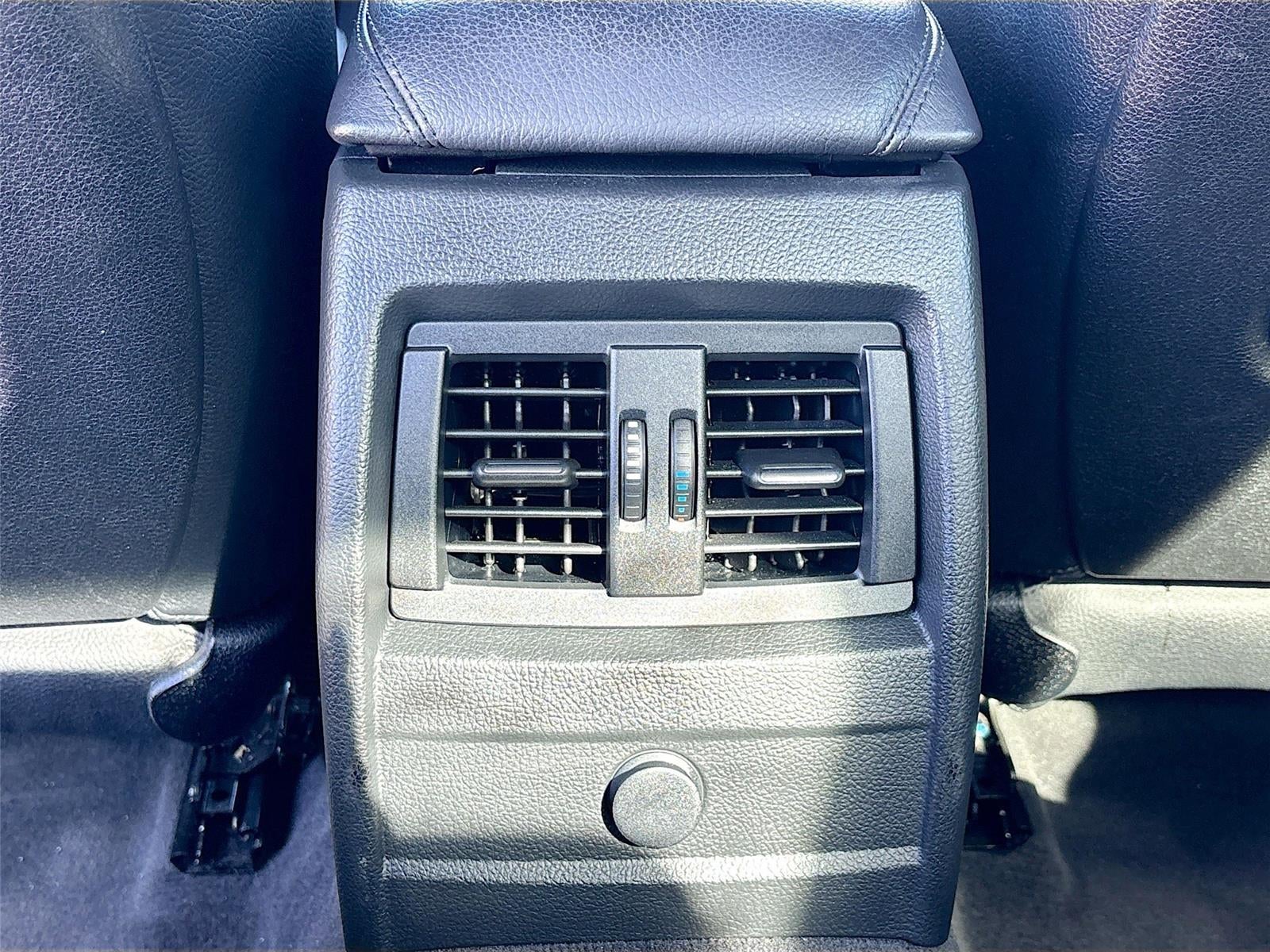 2013 BMW 3 Series 328i