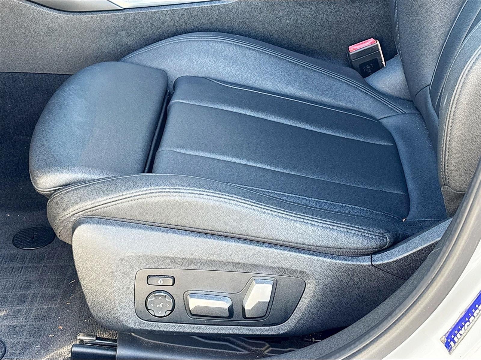 2020 BMW 3 Series 330i