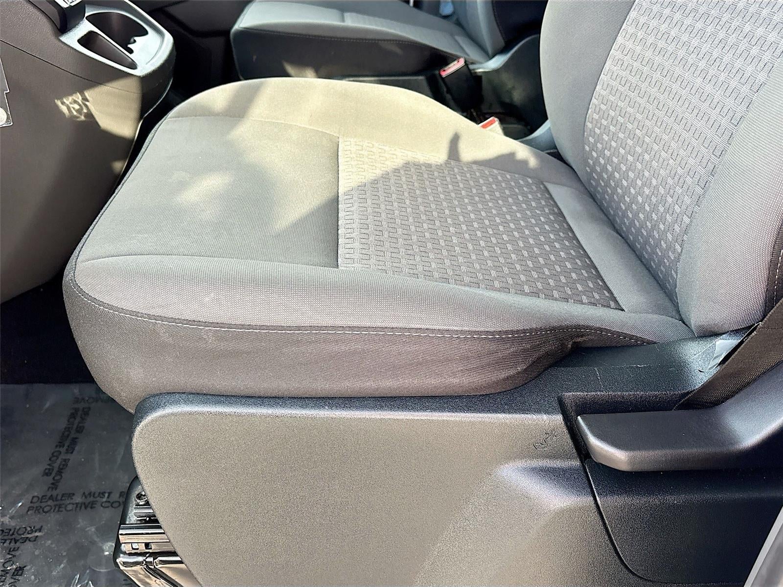 2023 Ford Transit Passenger Wagon XLT