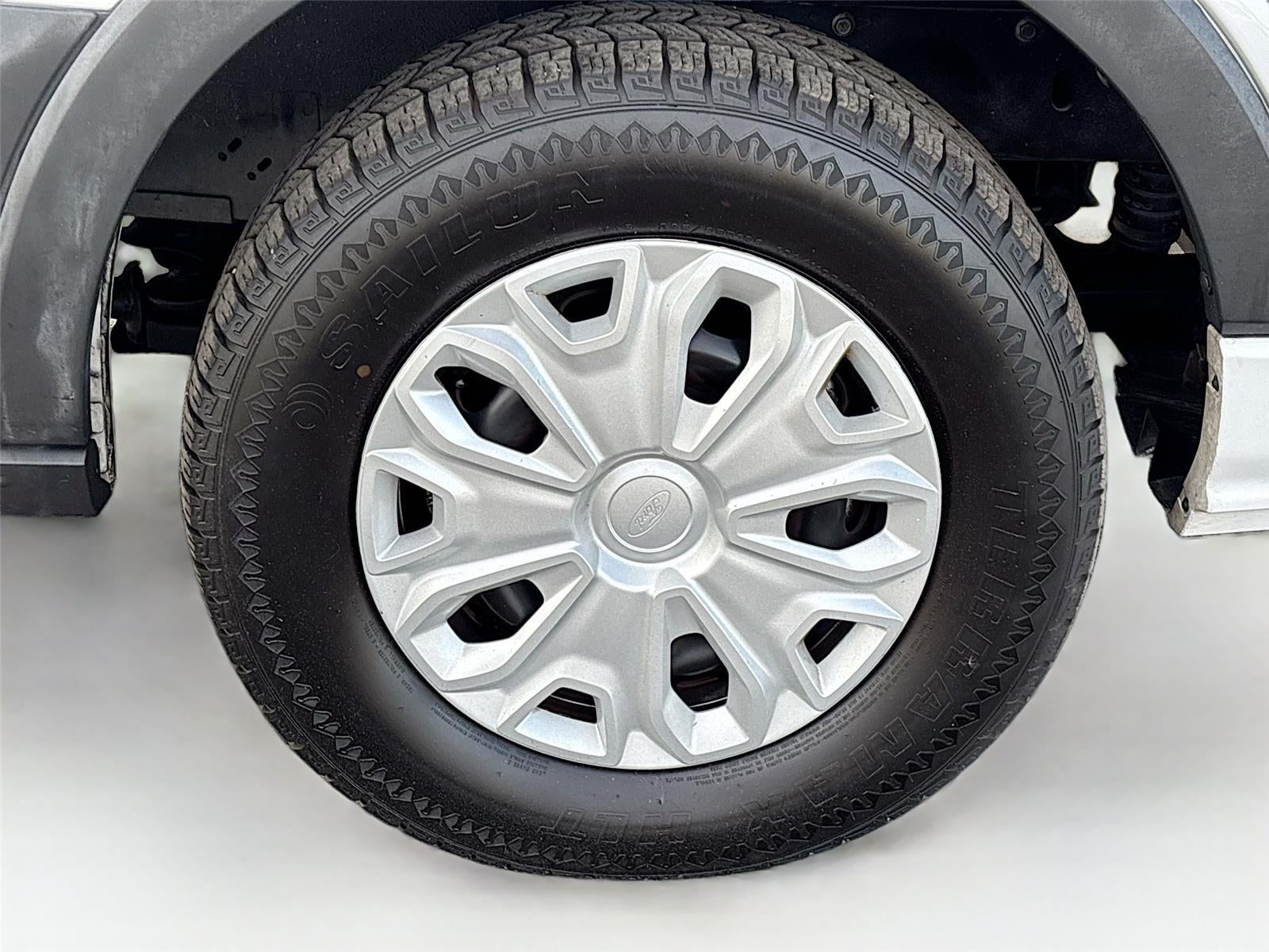 2023 Ford Transit Passenger Wagon XLT