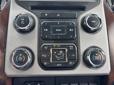 2013 Ford Super Duty F-250 SRW Lariat