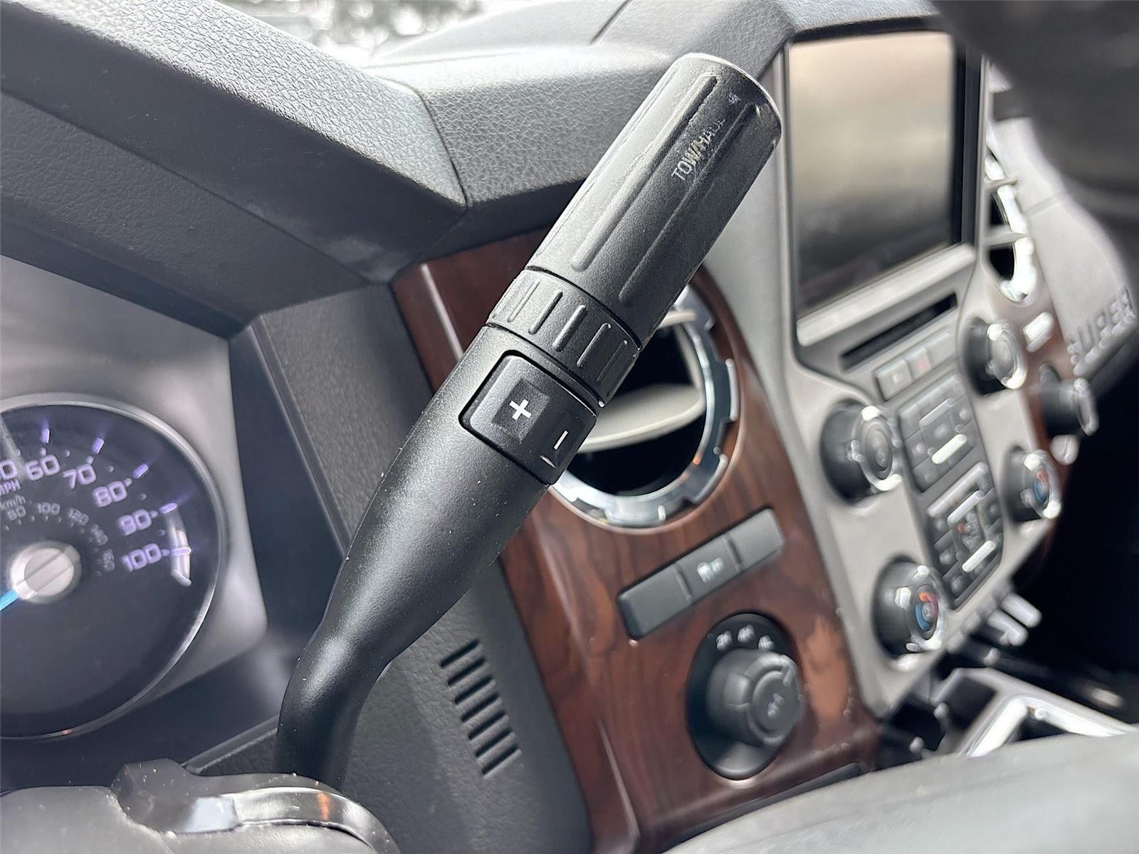 2013 Ford Super Duty F-250 SRW Lariat