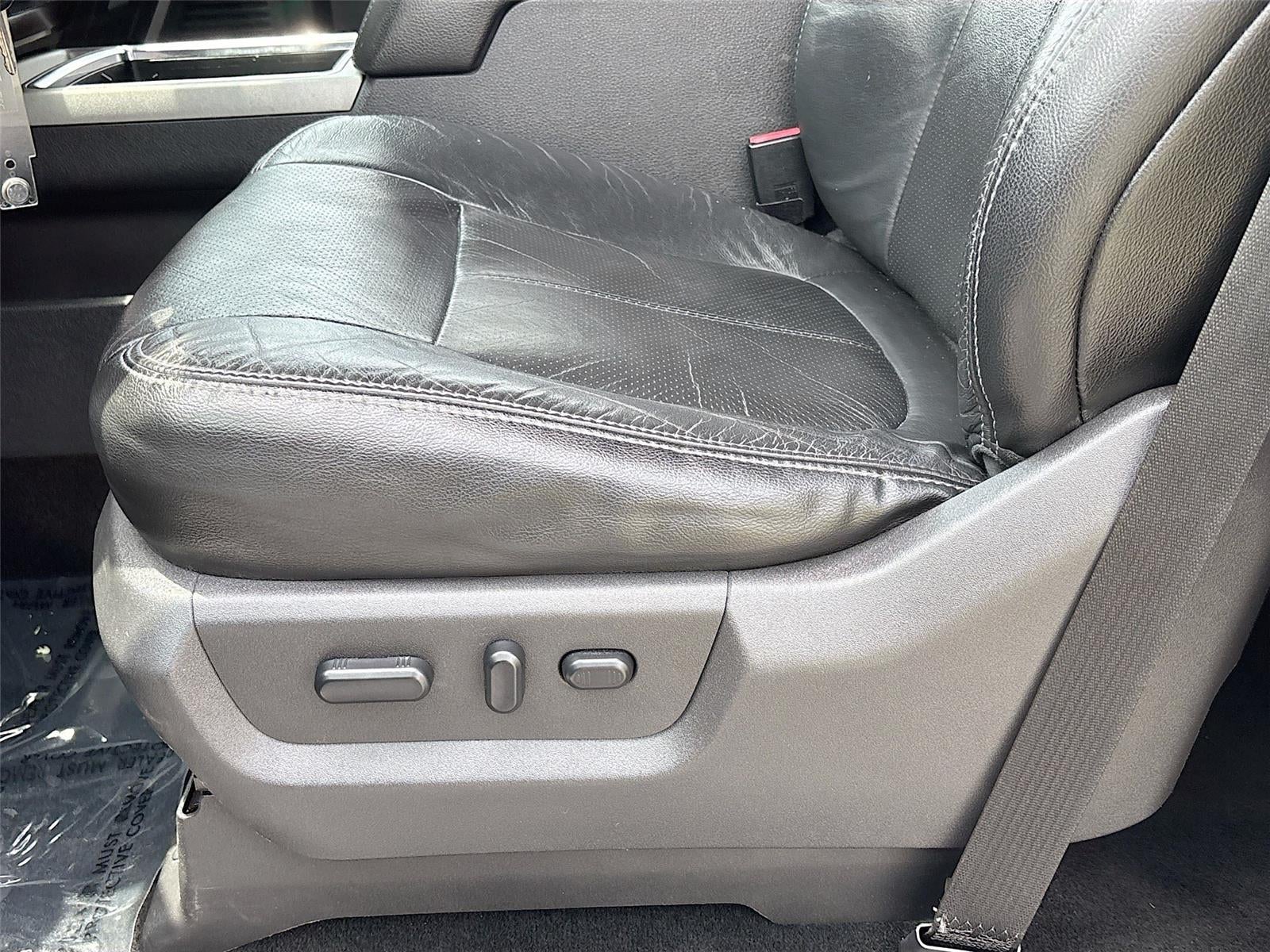 2013 Ford Super Duty F-250 SRW Lariat