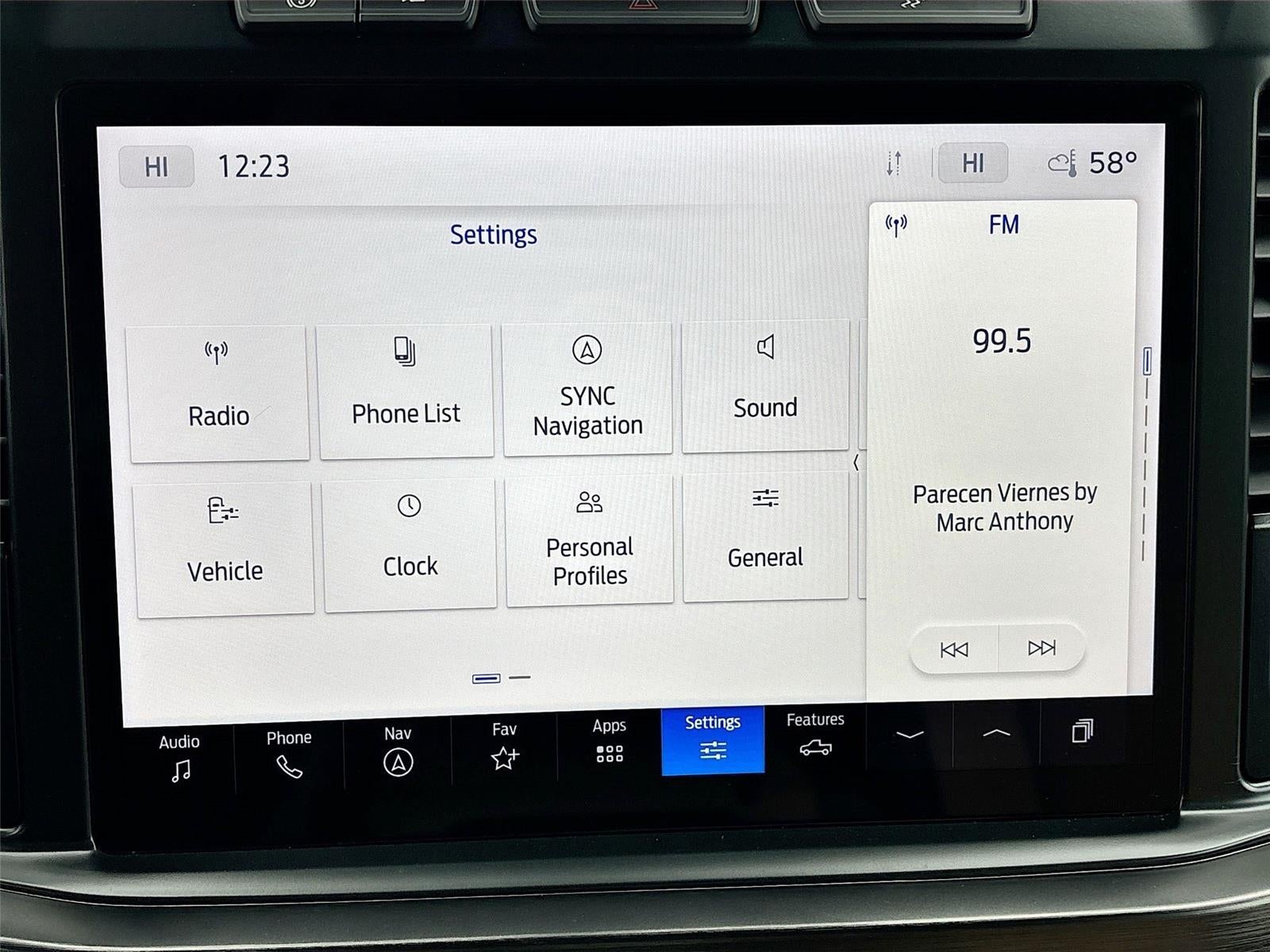 2024 Ford Super Duty F-450 DRW LARIAT