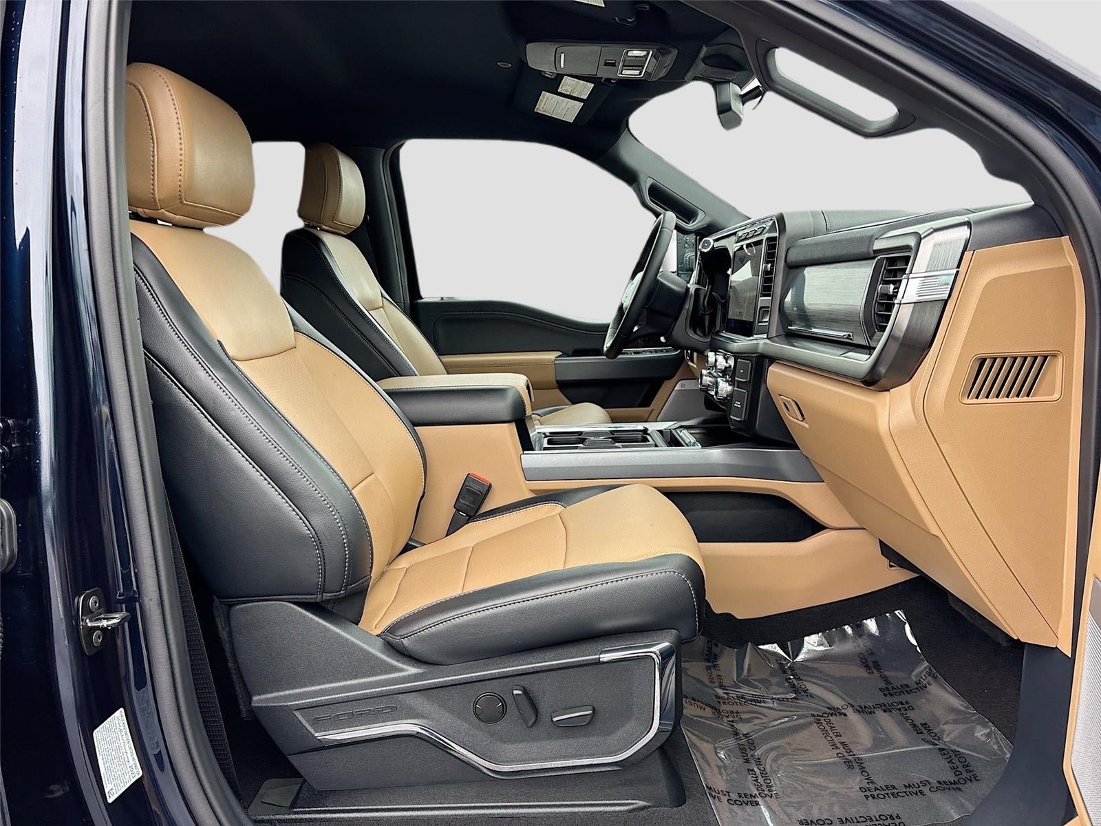 2024 Ford Super Duty F-450 DRW LARIAT