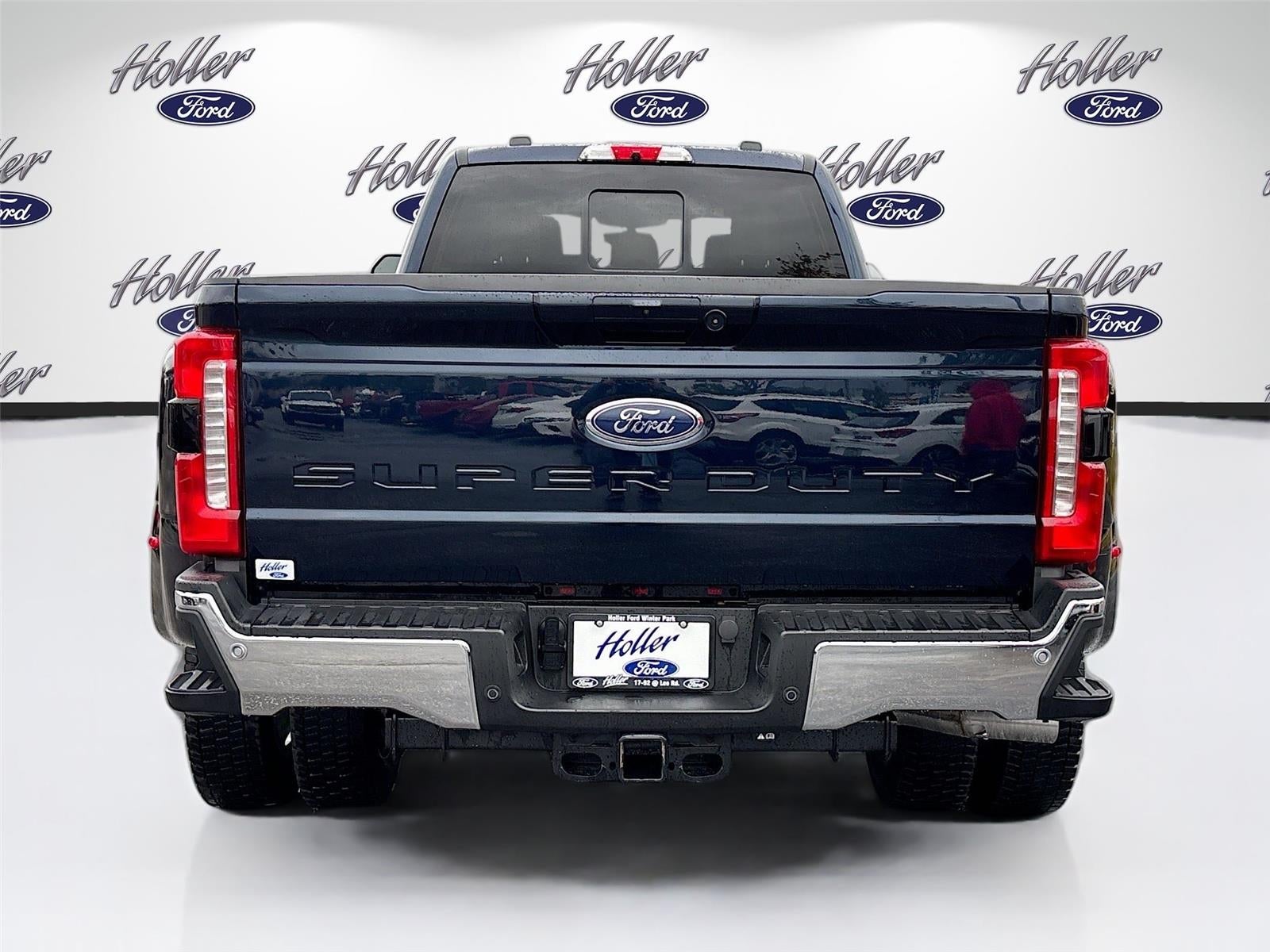 2024 Ford Super Duty F-450 DRW LARIAT