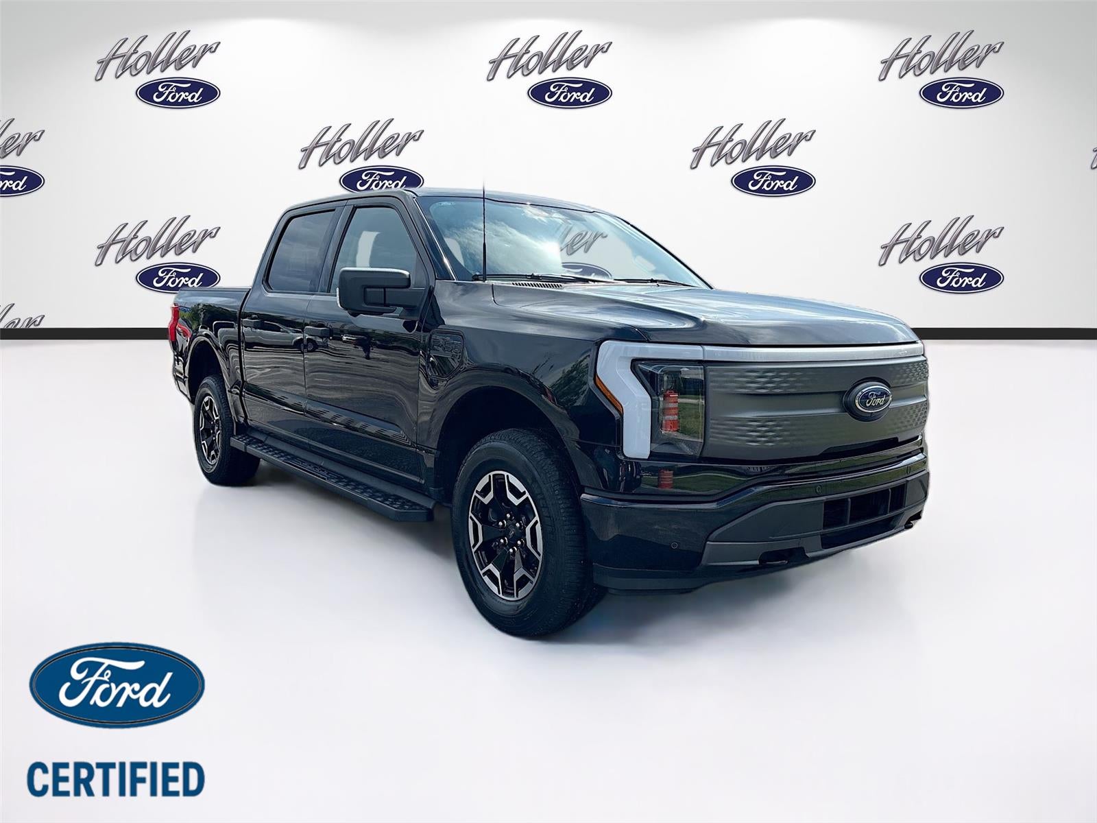 2023 Ford F-150 Lightning XLT
