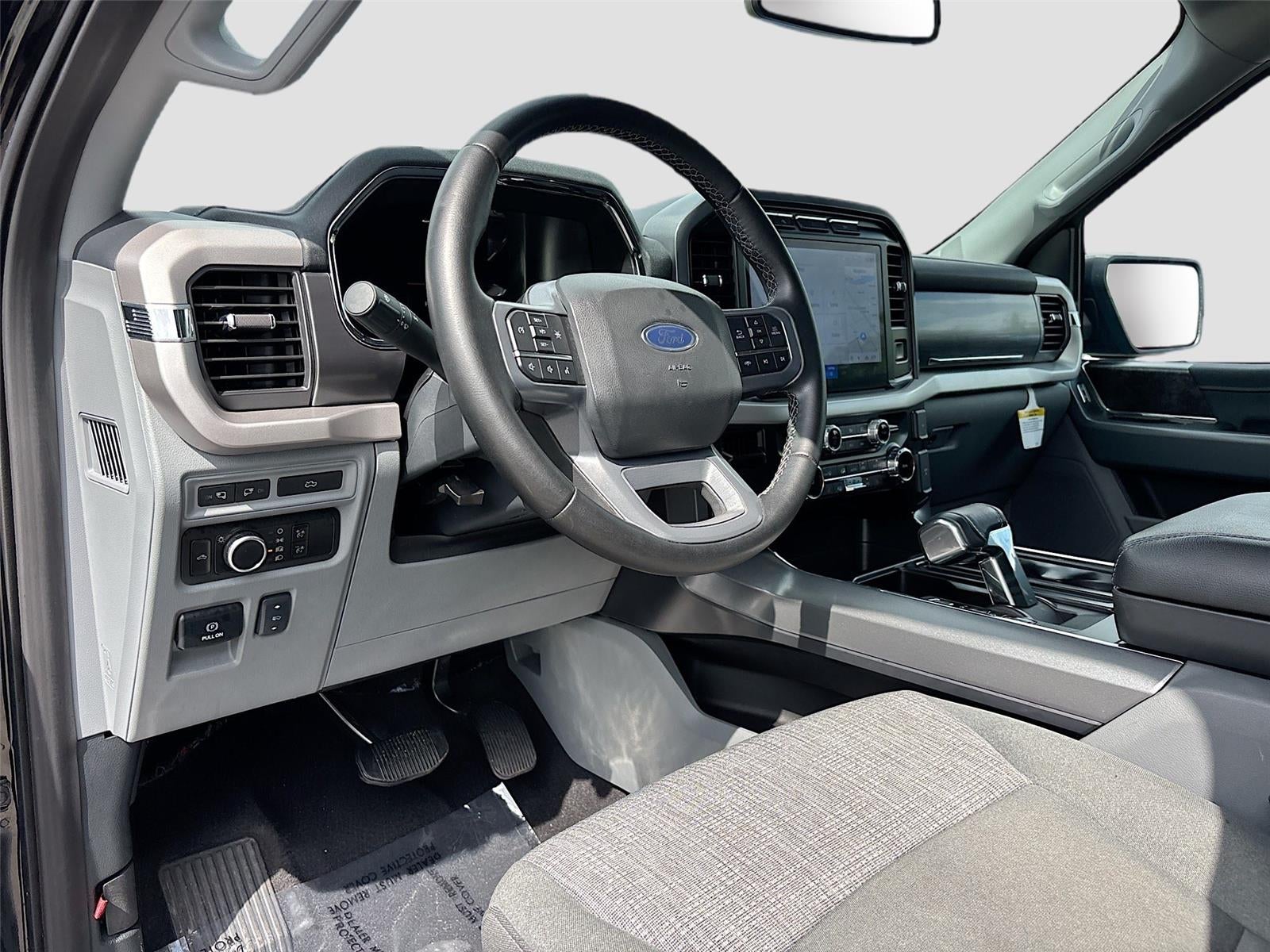 2023 Ford F-150 Lightning XLT