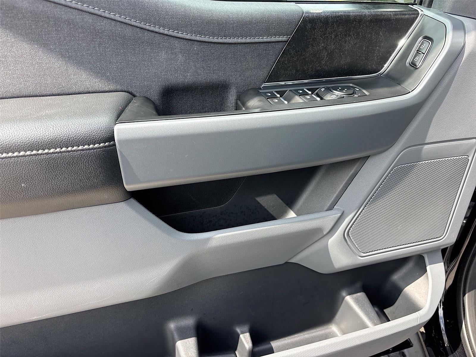 2023 Ford F-150 Lightning XLT