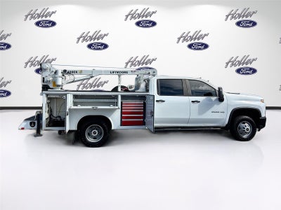 2023 Chevrolet Silverado 3500HD CC Work Truck
