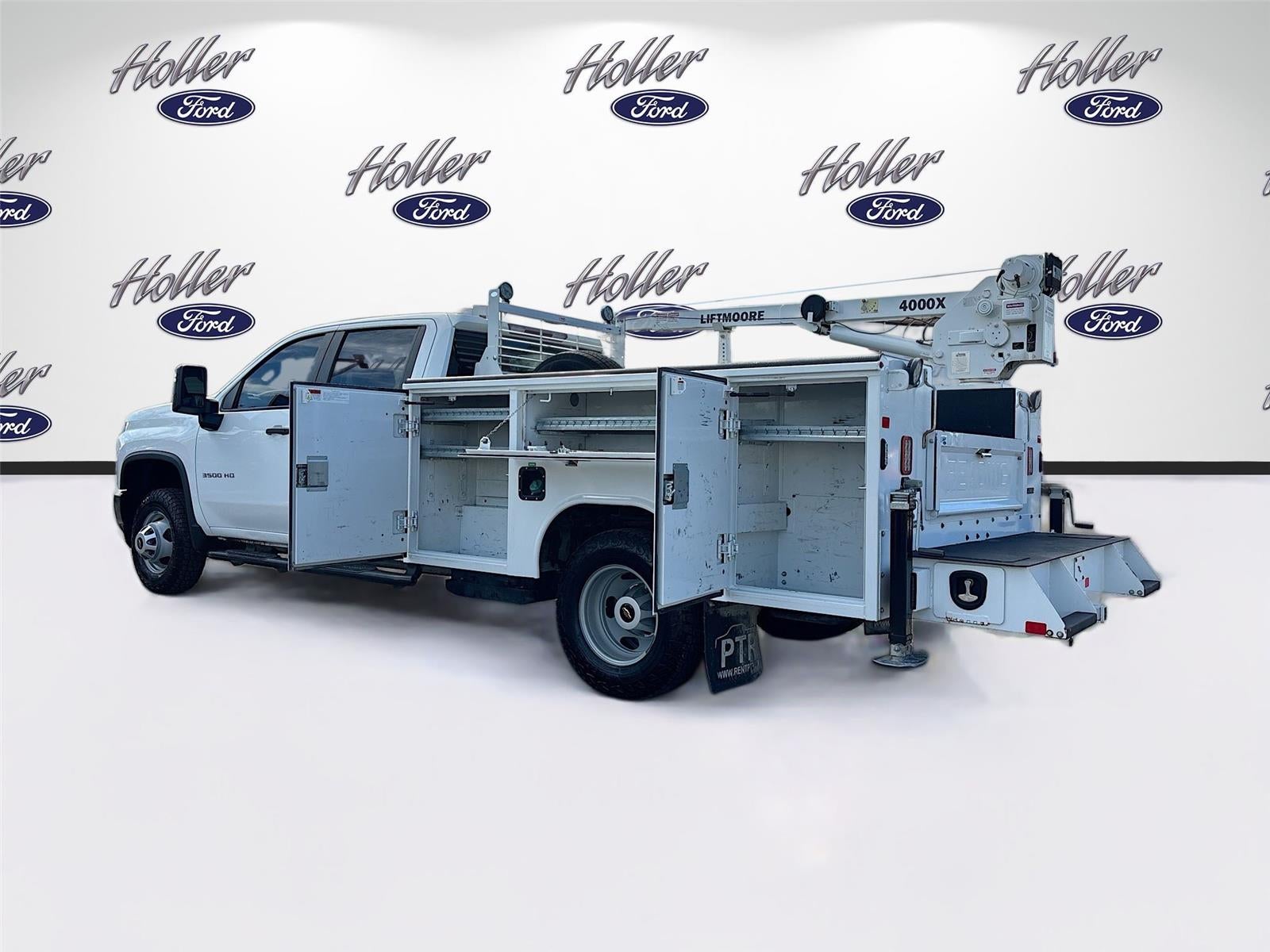 2023 Chevrolet Silverado 3500HD CC Work Truck