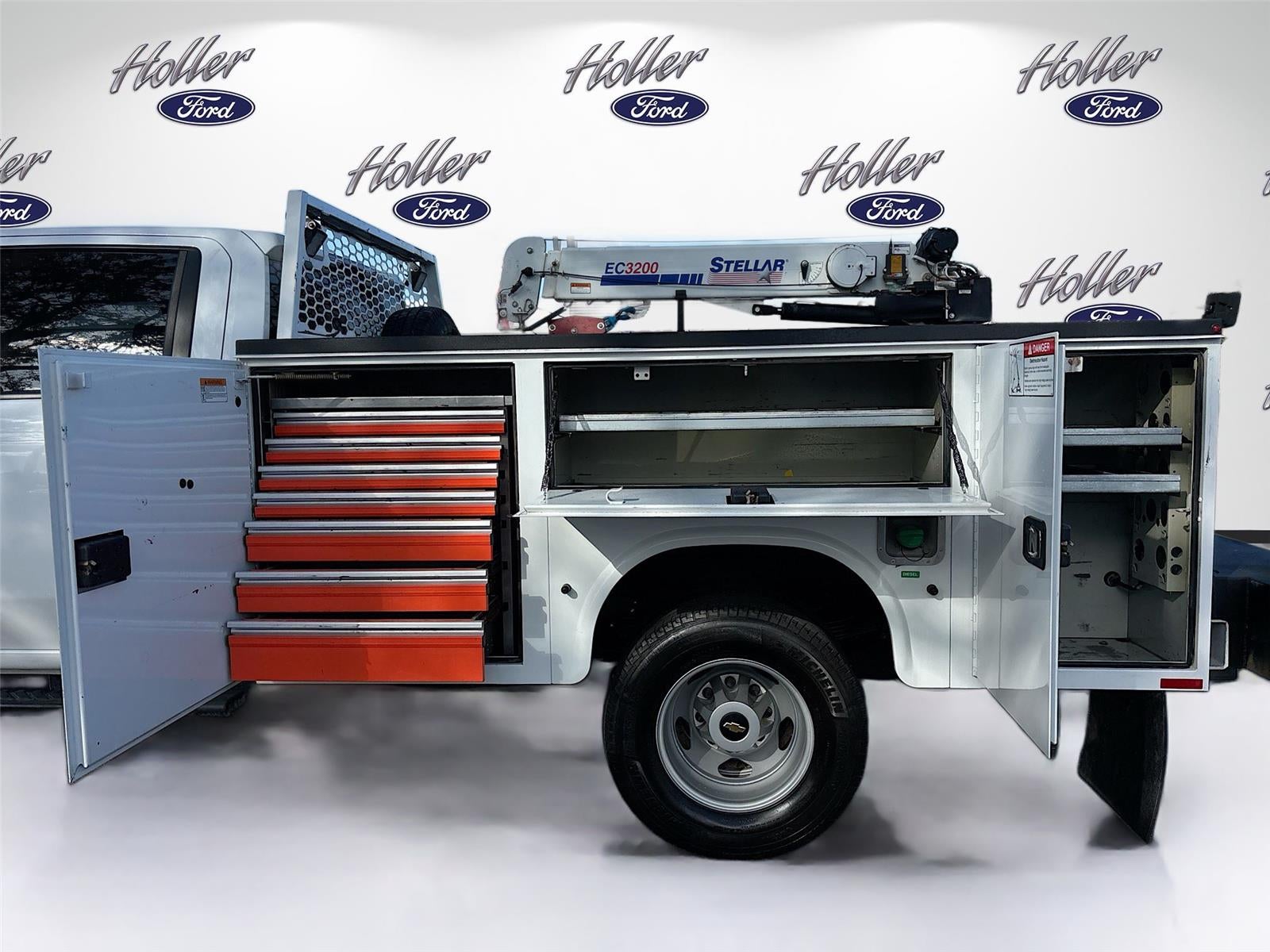 2023 Chevrolet Silverado 3500HD CC Work Truck