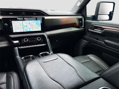 2024 GMC Sierra 2500HD Denali
