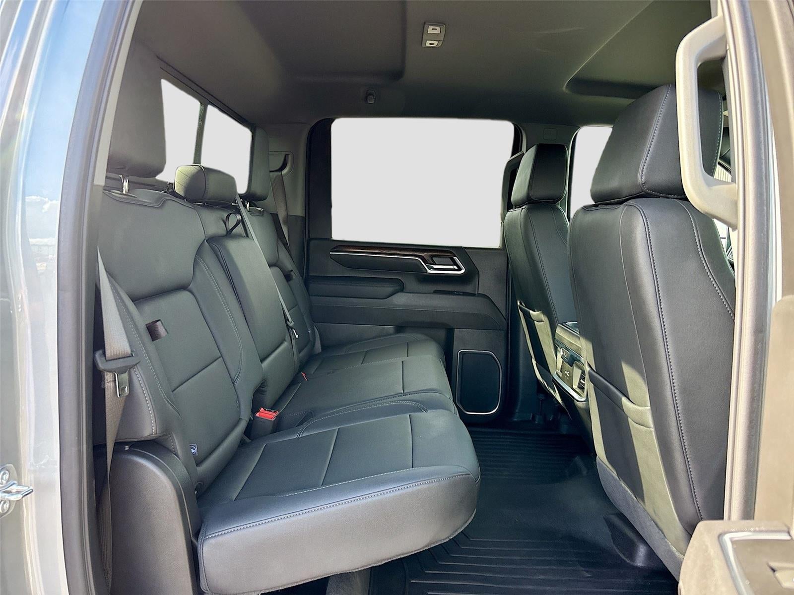 2025 GMC Sierra 3500HD SLT