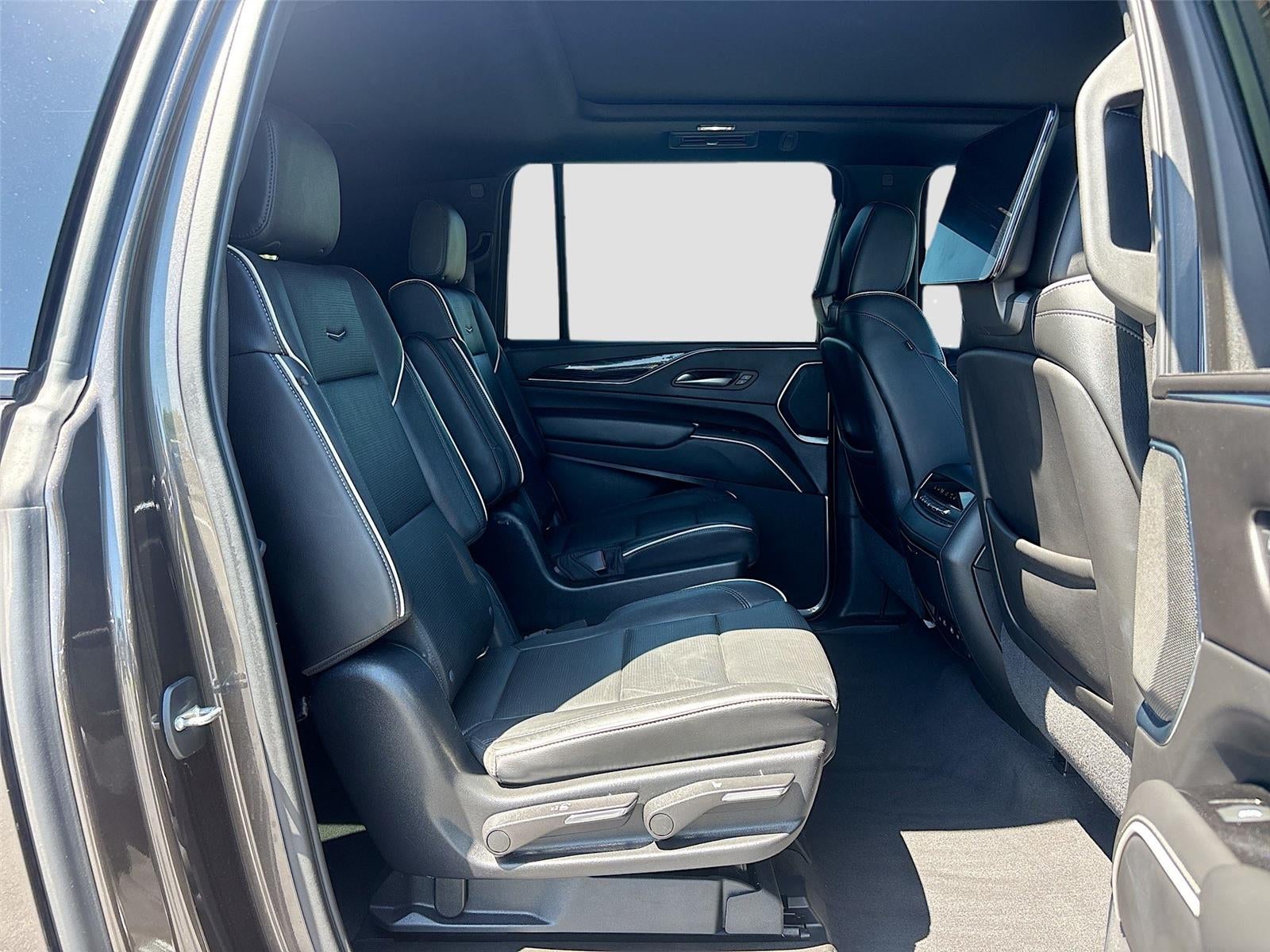 2021 Cadillac Escalade ESV Sport