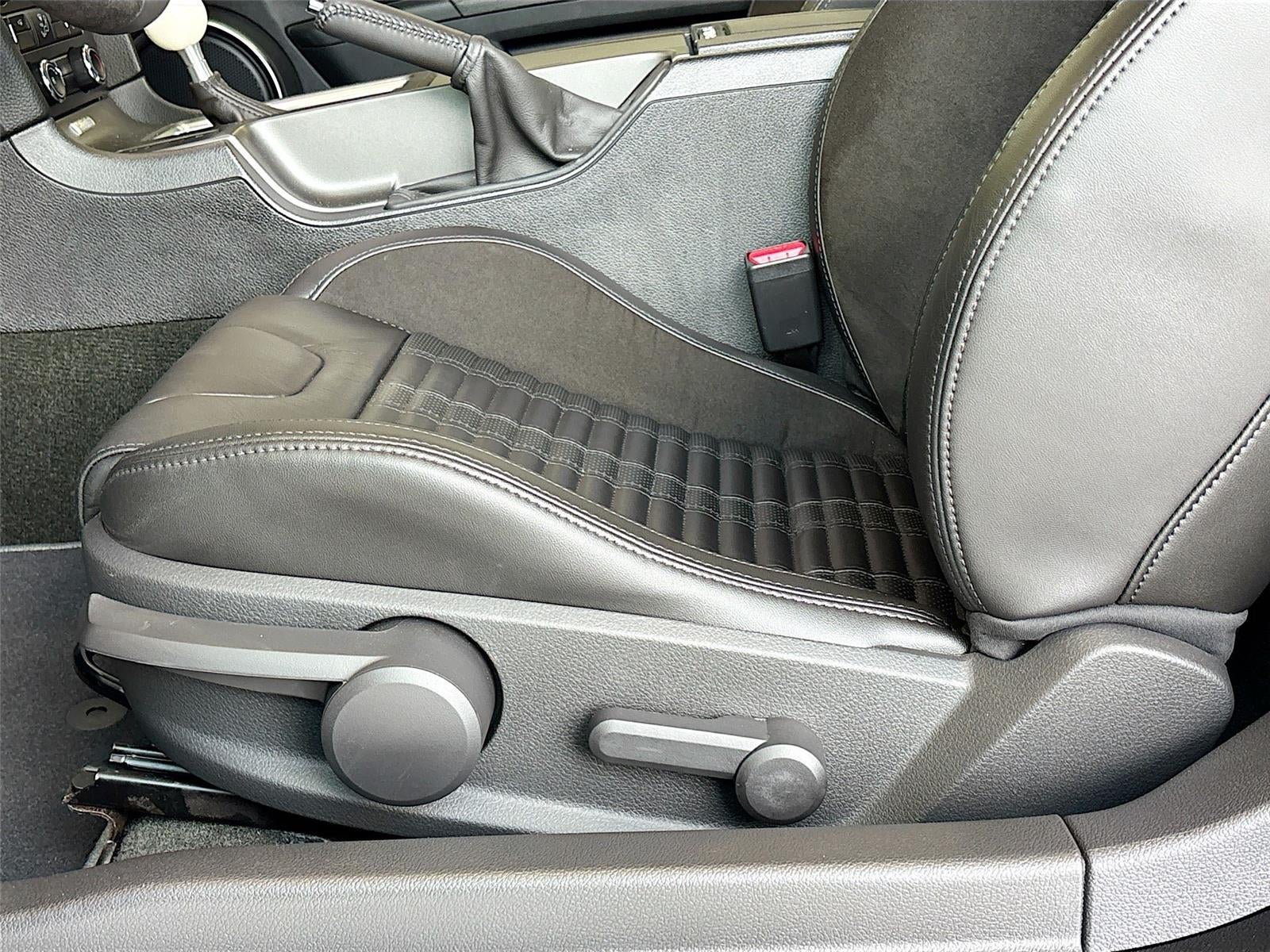2014 Ford Shelby GT500 Base
