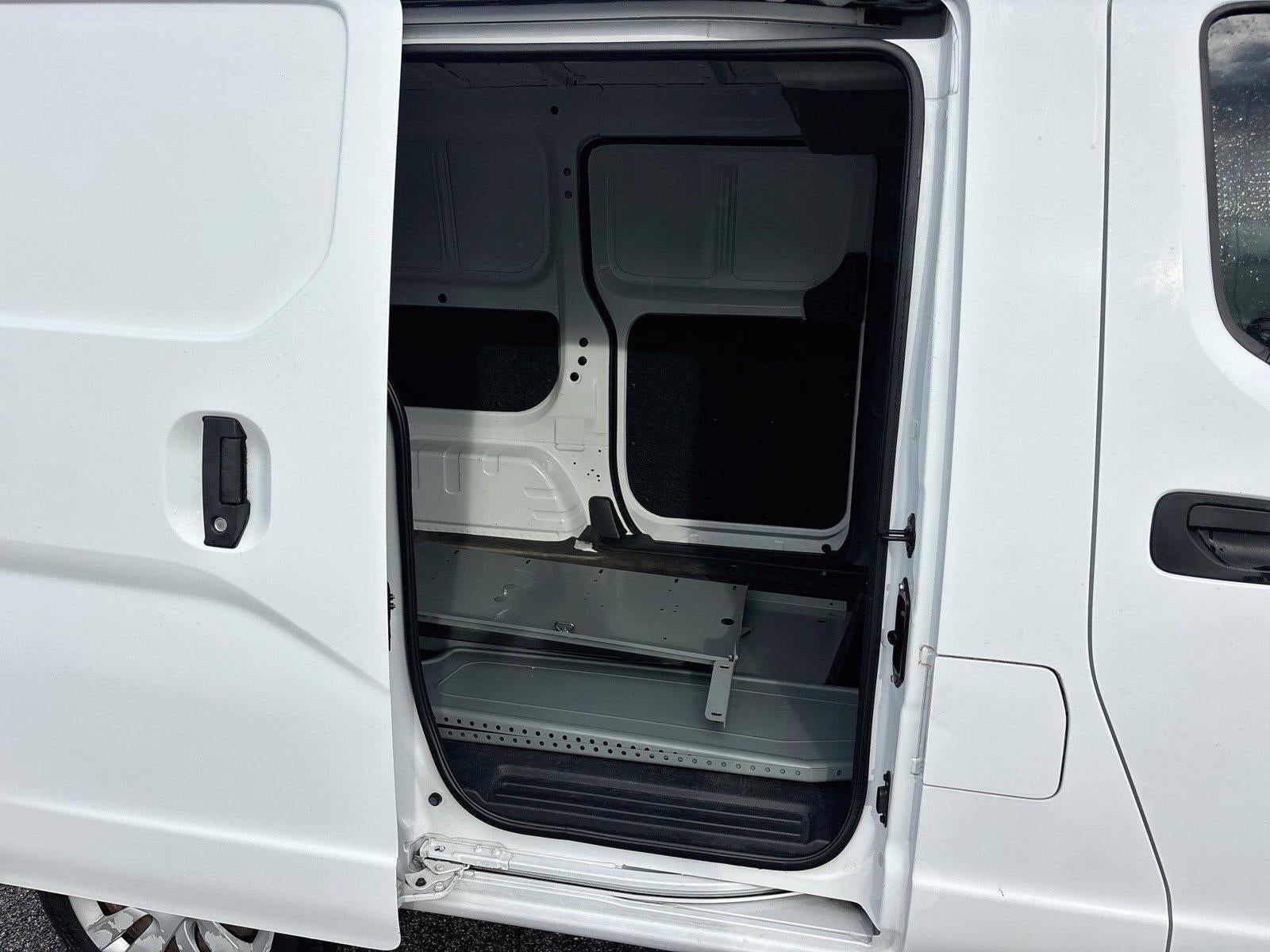 2015 Nissan NV200 SV