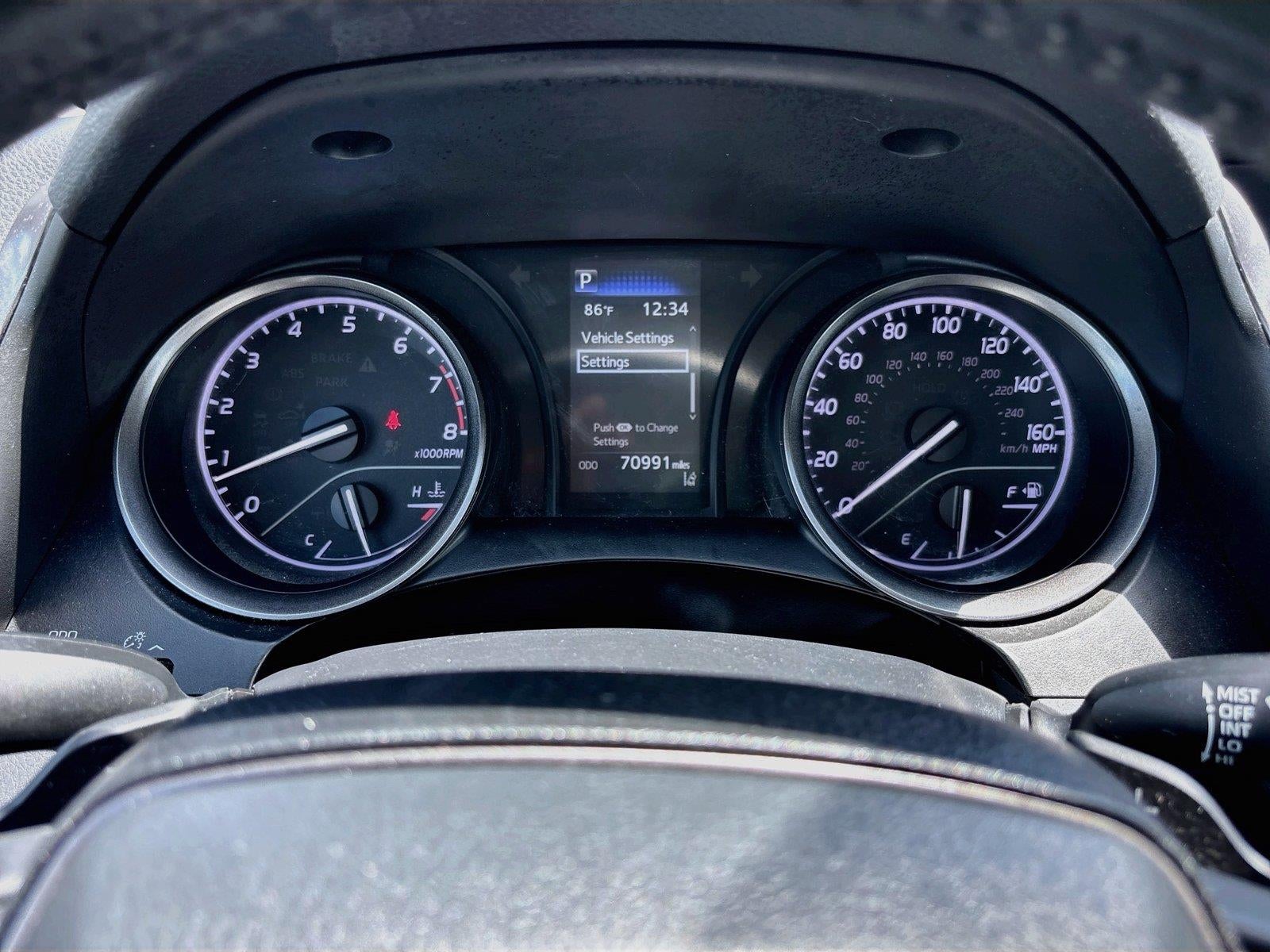 2022 Toyota Camry SE