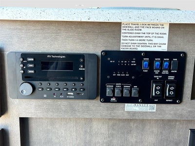 2020 ROCKWOOD TV Base