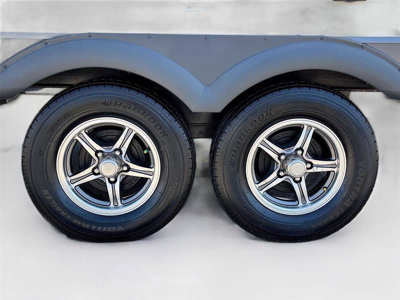 2020 ROCKWOOD TV Base