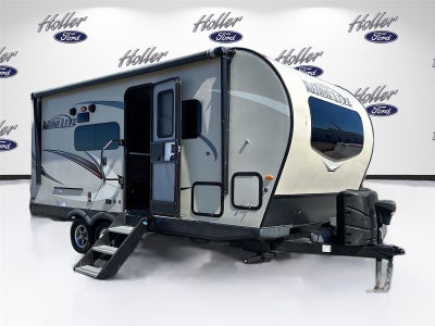 2020 ROCKWOOD TV Base