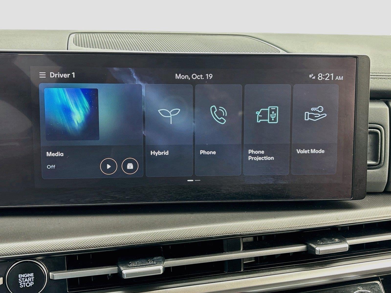 2025 Hyundai SANTA FE HYBRID SEL