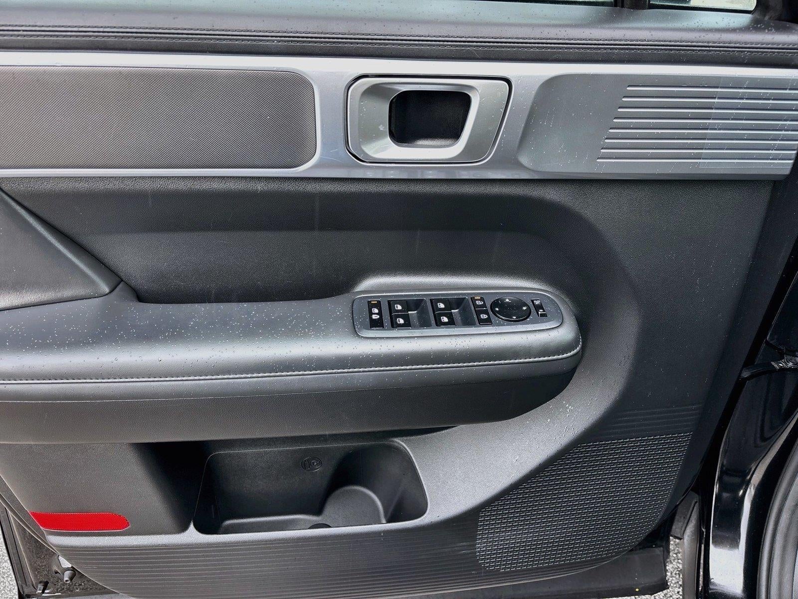 2025 Hyundai SANTA FE HYBRID SEL