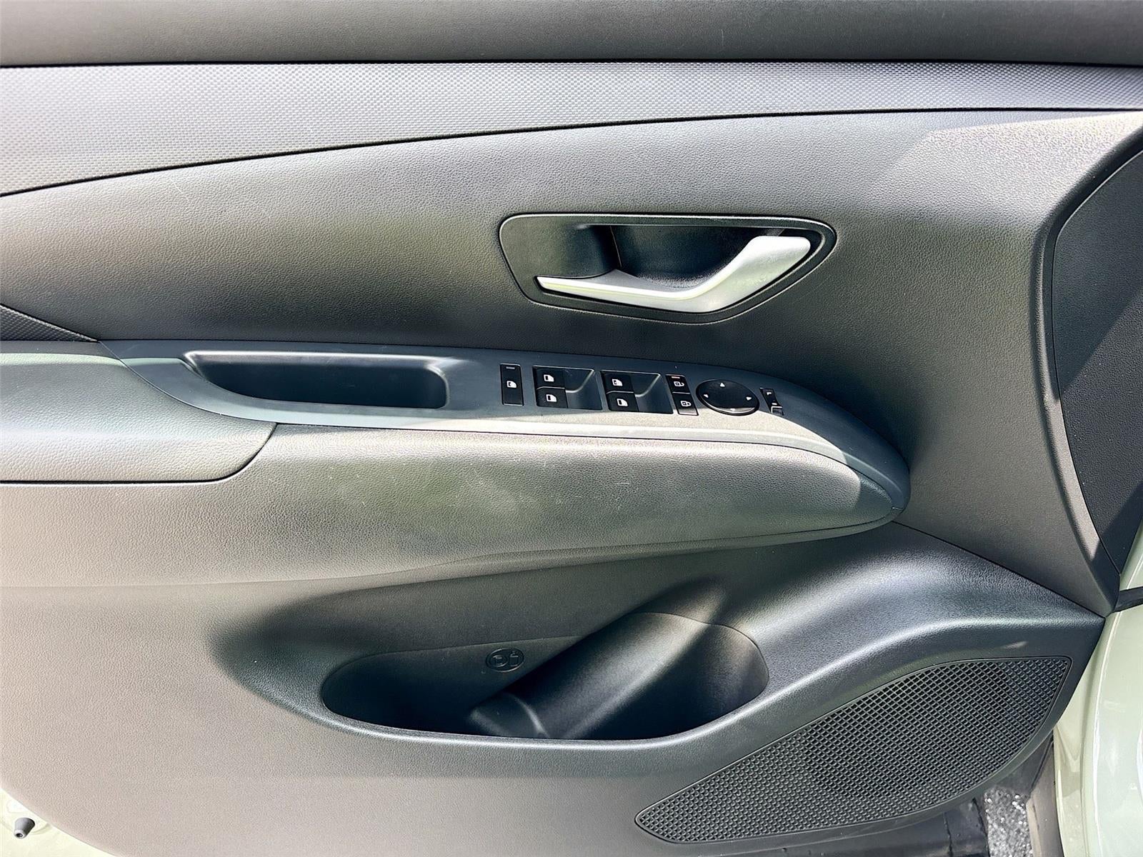 2025 Hyundai SANTA CRUZ SE