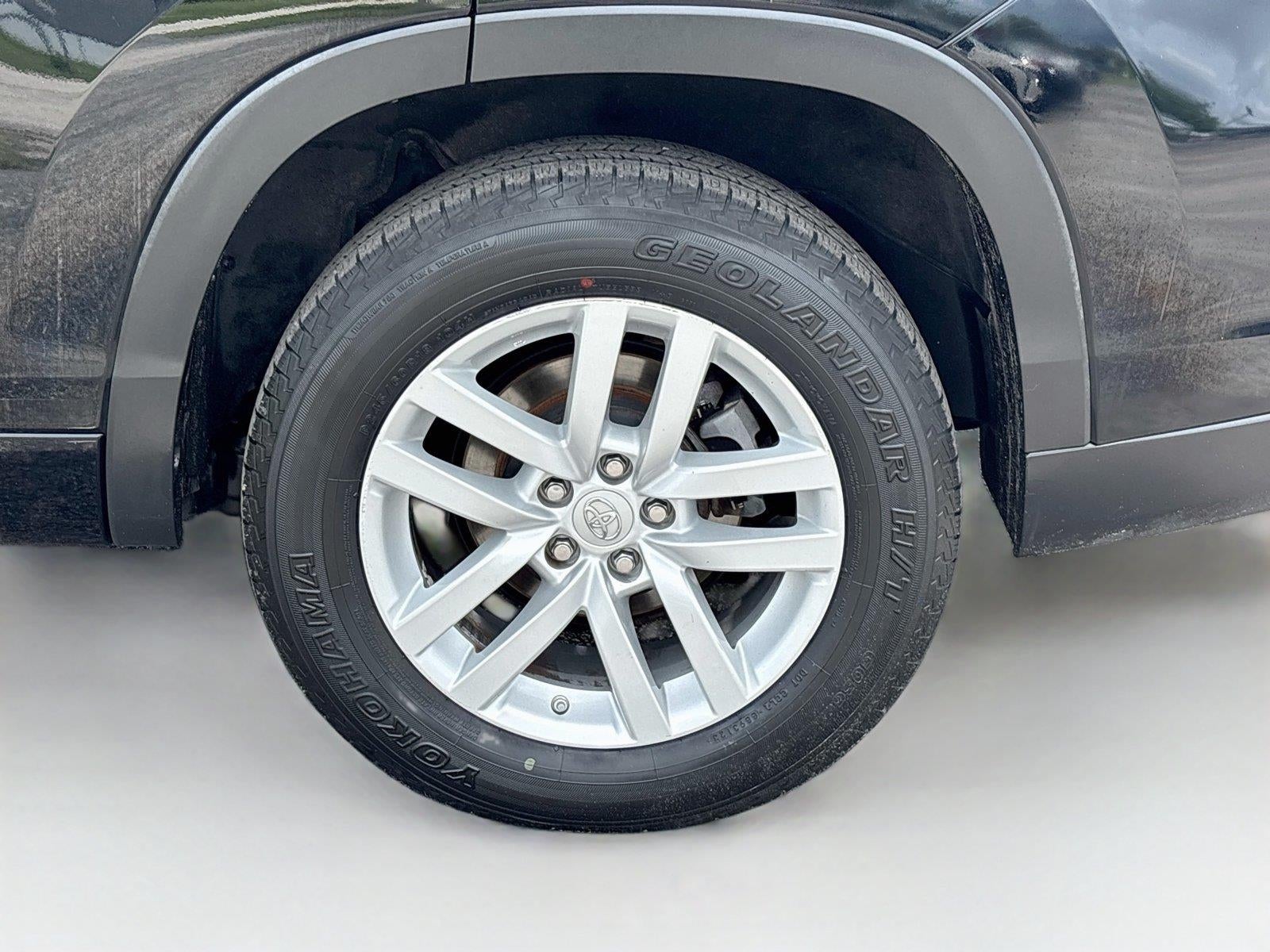 2015 Toyota Highlander LE